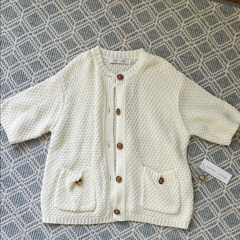 NWT Bishop + Young Women’s Cream Knit Short Sleeve Sweater